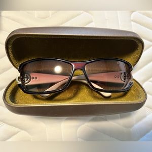 Authentic Gucci plastic frame sunglasses